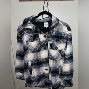 Kenzie Shacket! Size small!